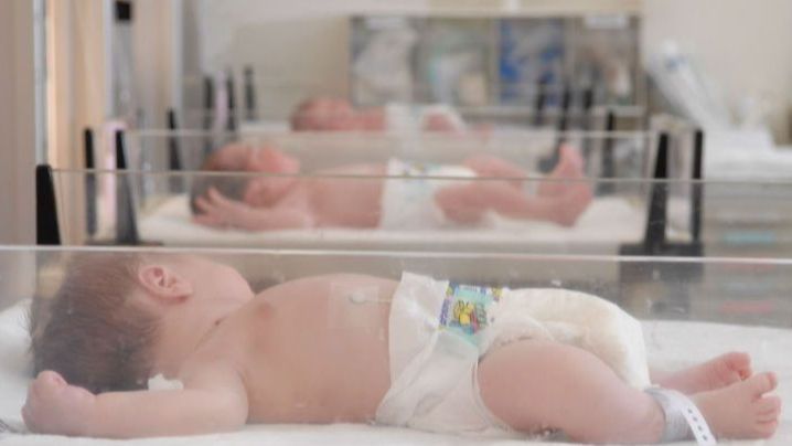 Na UKC Tuzla rođeno je šest beba, četiri dječaka i dvije djevojčice