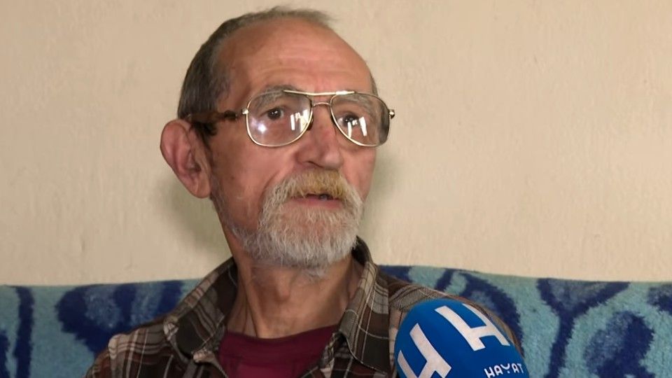 Ovaj svijet je prolazan, sine, otići ćemo svi na vječni svijet, mi smo ovdje na ispitu zato pomozimo onome u nevolji, ističe Mujesira