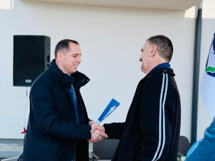 Bihać je još jedan korak bliže rješenju ovog izazova, a Federalno ministarstvo raseljenih osoba i izbjeglica nastavlja s aktivnostima na zatvaranju preostalih kolektivnih centara 