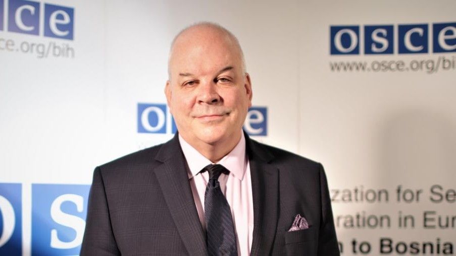 Ni Ustav BiH ni sporazumi o prijenosu ne sadrže odredbe o njihovom isteku ili jednostranom povlačenju