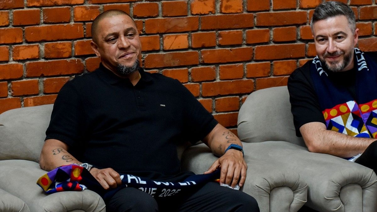 Bivši brazilski reprezentativac i jedan od najpoznatijih lijevih bekova u historiji fudbala, u Katmanduu će prisustvovati nizu promotivnih događaja s ciljem popularizacije sporta