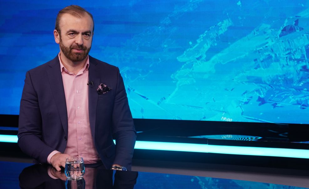 Teška politička kriza uzrokovana secesionističkim potezima Milorada Dodika protiv BiH koja je pojačana nezabilježenim diplomatskim skandalom dovela je BiH u fokus EU