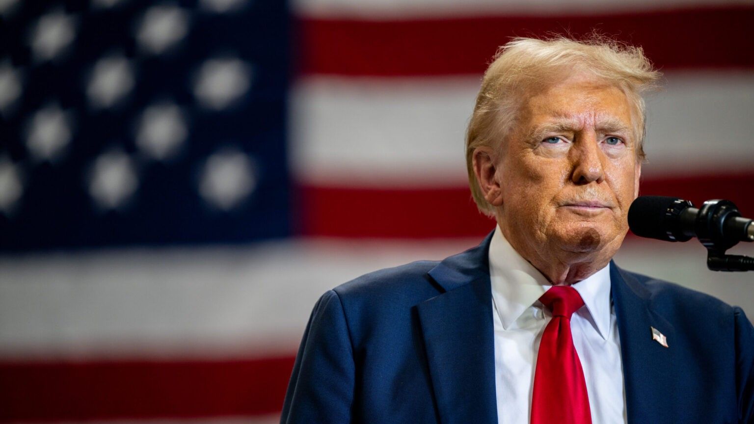 Trump je dugo bio skeptičan, a često i neprijateljski, prema Organizaciji Sjevernoatlantskog pakta, koju su formirale SAD i druge zemlje nakon Drugog svjetskog rata