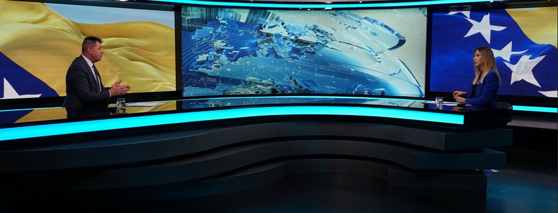 Predsjednik vanjskotrgovinske komore BiH Ahmet Egrlić govorio je o problemima plasmana bh proizvoda u sve bržem i kompetitivnijem svijetu 