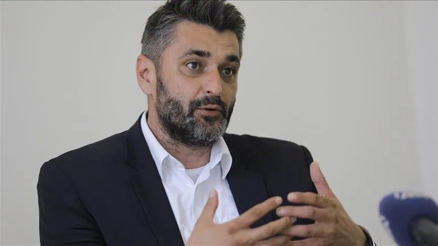 Direktor MC Srebrenica i ranije je oštro kritizirao ponašanje čelnika Trojke u najvećoj krizi u kojoj je BiH od sloma agresije naovamo