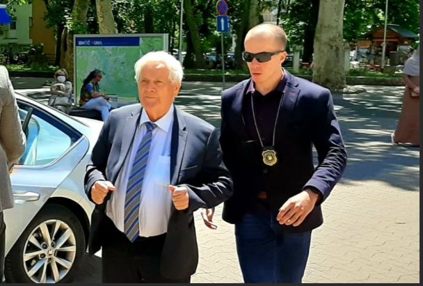 Vrhovni sud Hrvatske potvrdio 20-godišnju zatvorsku kaznu Fikretu Abdiću, koji je osuđen za ratni zločin počinjen u tzv. AP "Zapadna Bosna" od 1993. do 1995. godine.