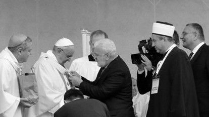 DR. CERIĆ O PAPI FRANJI: BIO PRIJATELJ MUSLIMANA I PROMOTOR DIJALOGA MEĐU VJERAMA, NACIJAMA I RASAMA