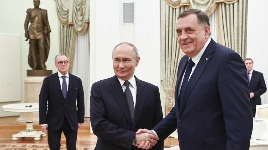 Vraćajući se u Banju Luku, Dodik nije dugo čekao prije nego što je dodatno eskalirao situaciju