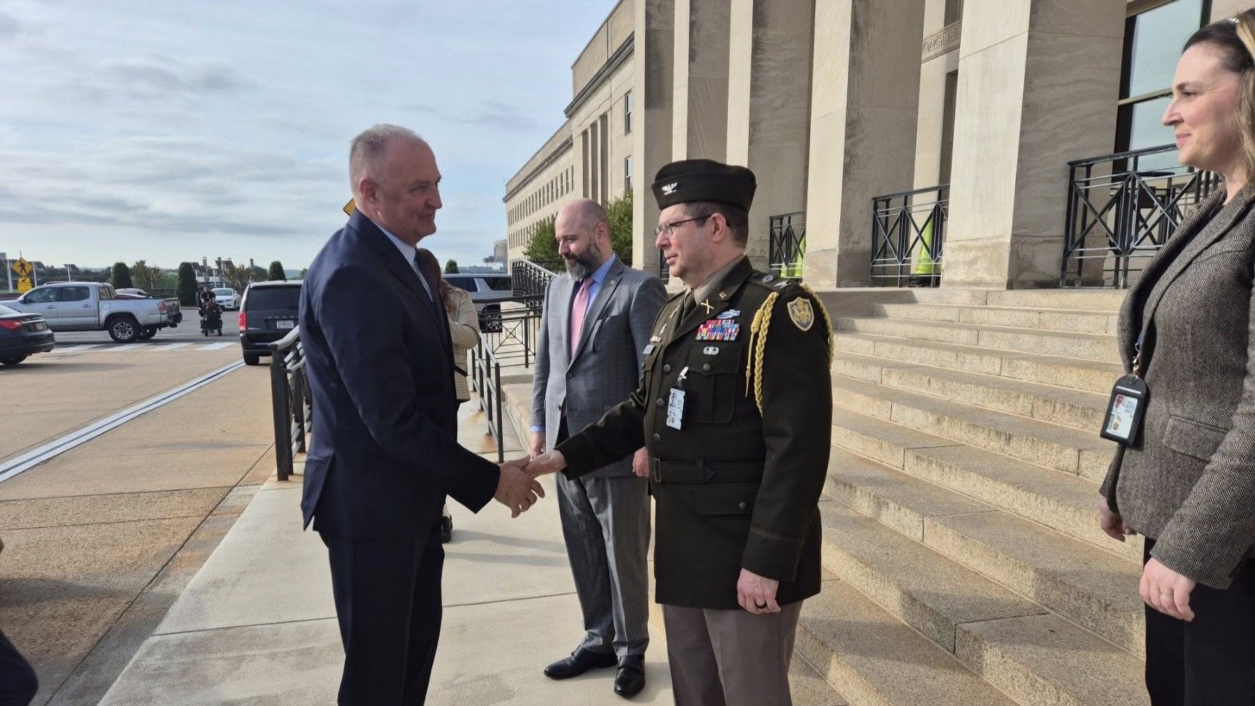 Helez u Pentagonu: Naglašena posvećenost SAD daljem napretku BiH ka euroatlanskim integracijama 