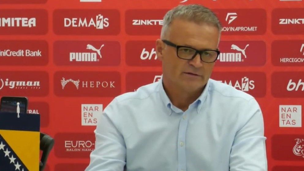 Irfan Buz trenersku klupu Rođenih preuzeo je početkom septembra prošle godine, a u periodu provedenom u klubu Rođene je predvodio u 25 utakmica