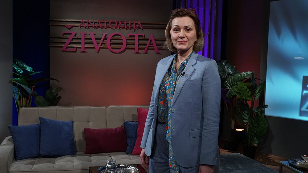 Tijelo odrađuje upalnu reakciju, ali ne na infekt. Kao svaka upalna reakcija, i ova mnogo iscrpi organizam.