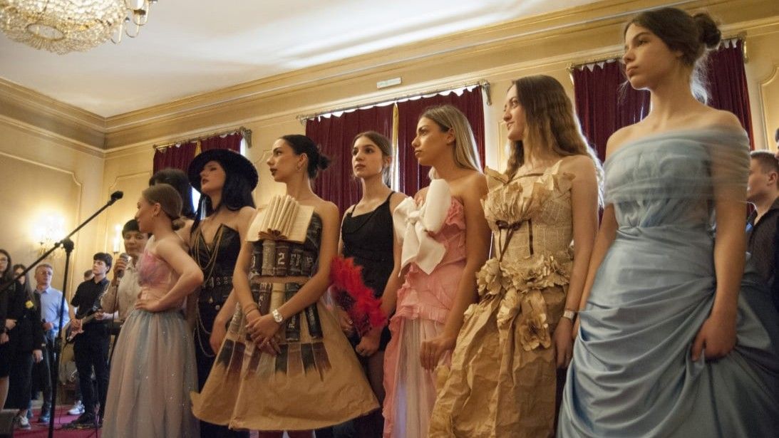 Izložba će u narednim danima biti otvorena i za javnost u periodu od od 10:00 do 15:00 sati