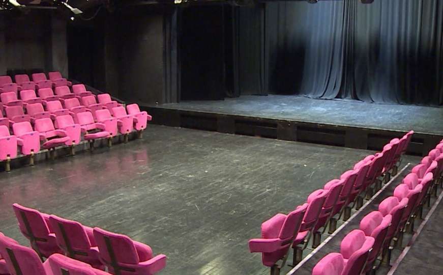 Na sceni Kamernog teatra 55 sutra će s početkom od 20 sati biti izvedena predstava "Sin".