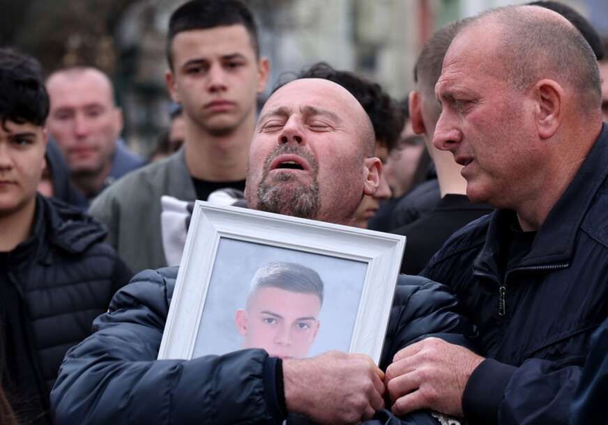 Tim javnih tužilaca koji radi na predmetu, kako je ranije saopšteno, radi na aktivnostima koje obuhvataju ispitivanje više od 300 svjedoka, kao i druge istražne radnje