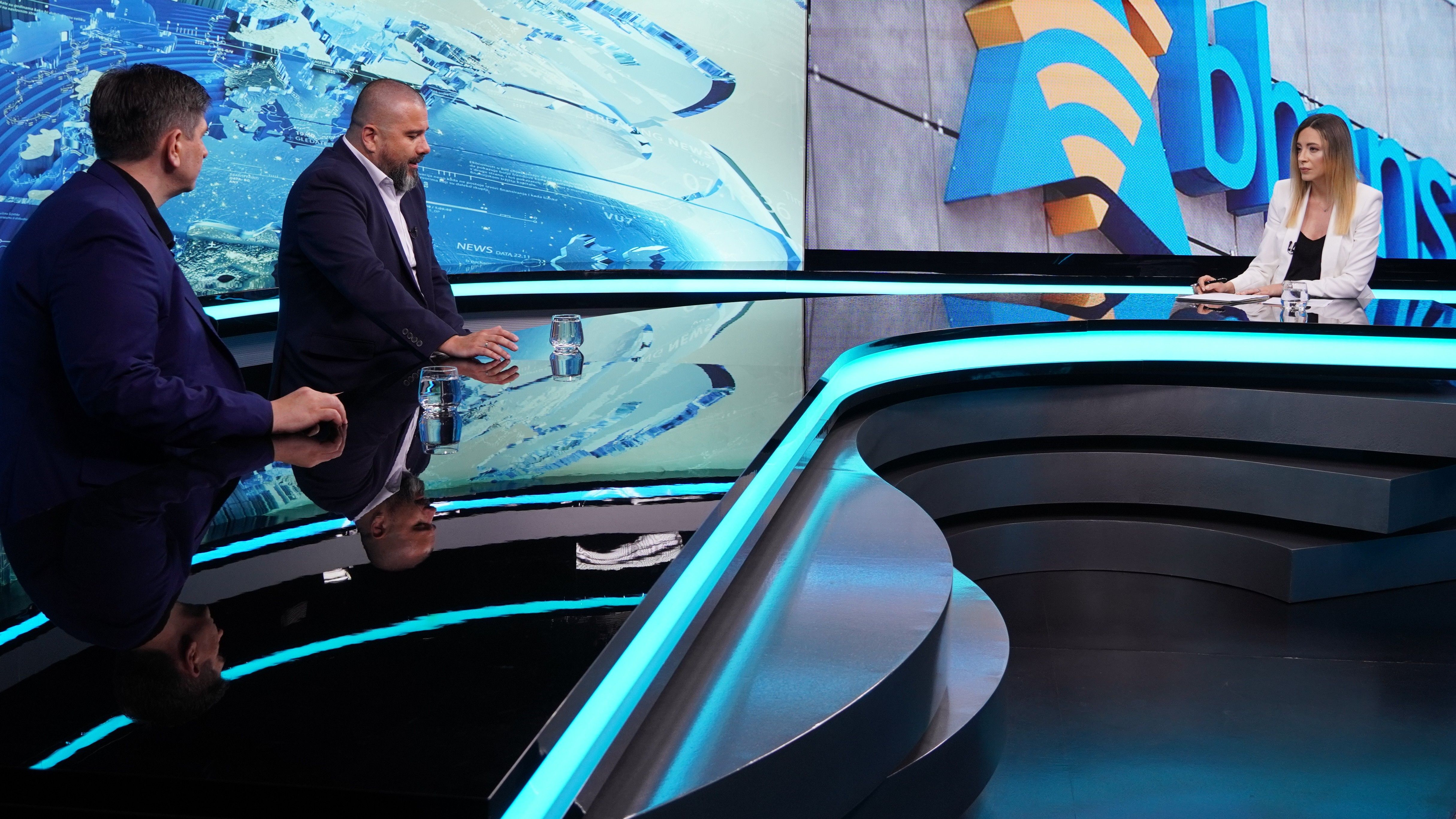 Avionski saobraćaj u BiH je u opasnosti od potpune blokade, jer su sredstva koja se doznačavaju BHANSA-i kao naknada za kontrolu letenja iznad BH neba blokirana sudskom odlukom