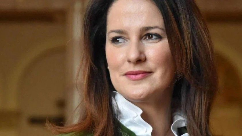 Korijeni se ne zaboravljaju – kazala je Kaniber u jednom intervjuu iz protkelih godina.