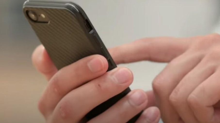 Pametni telefoni su česta meta sajber napada i bitno je da korisnici znaju kako da se zaštite i izbore s ovim problemima.