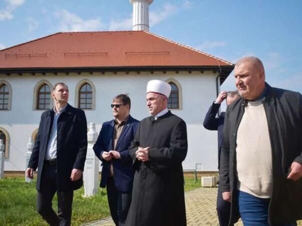 Oko stotinu kuća bošnjačkih povratnika bilo je pod vodom. Iako pomoć treba svima, važno je da se ne zaboravi da su povratnička naselja najugroženija.