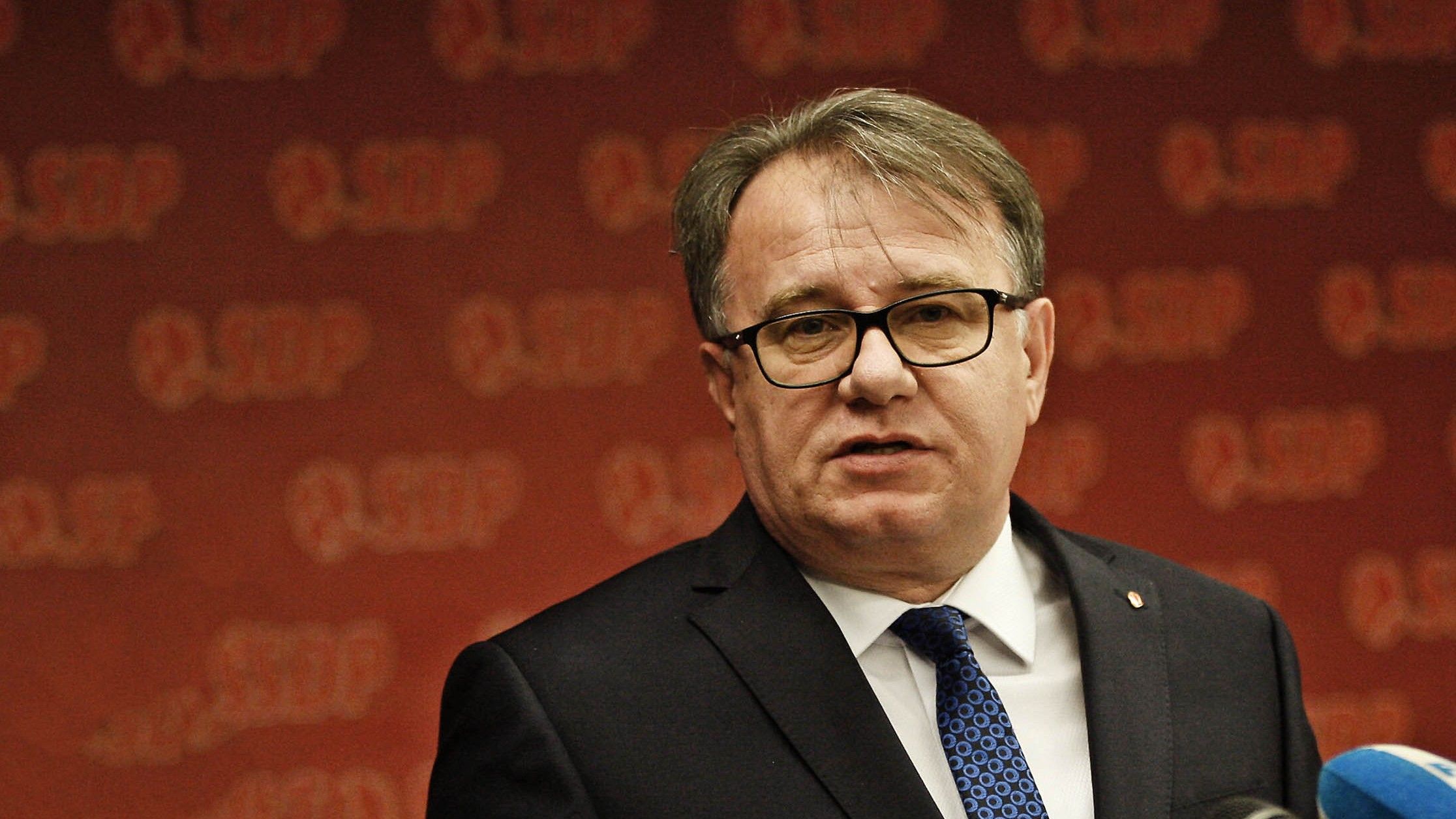 Nikšić uložio veto: Ništa od preraspodjele sredstava Centralne banke BiH za isplatu duga 'Viaductu'