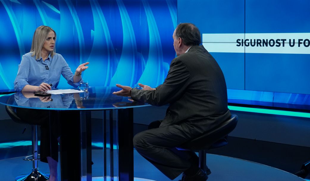 O ukupnoj sigurnosnoj ali i političkoj situaciji u Bosni i Hercegovini s osvrtom na rad policije i pravosuđa danas smo u emisiji "Dobar dan, BiH" razgovarali s Nerminom Pećancem 