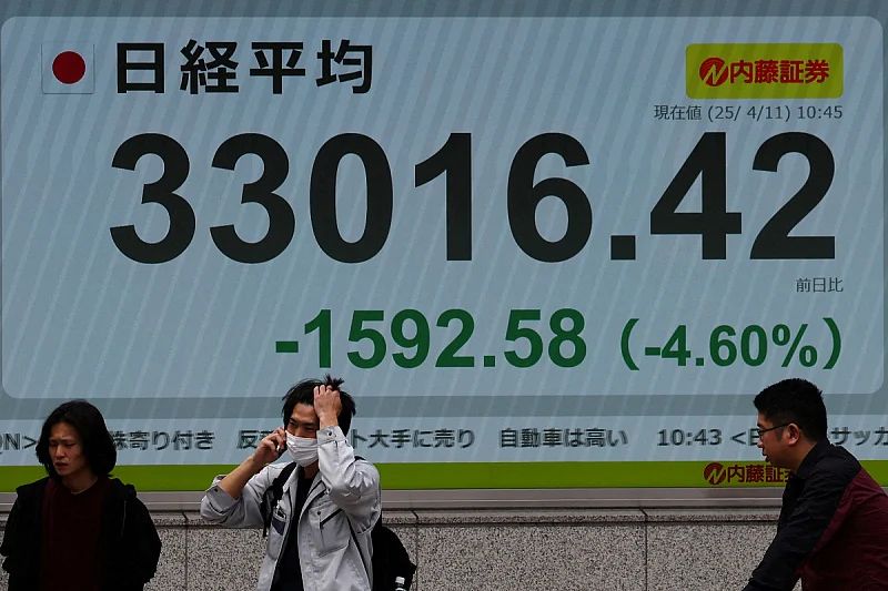 Kako se ne nazire kraj carskom ratu između Kine i SAD-a, kineski državni mediji šalju poruku kako bi uvjerili javnost i pripremili ljude za predstojeće ekonomske turbulencije.