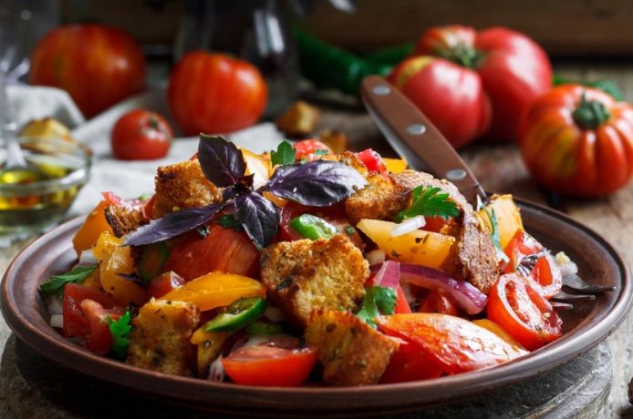 Iskoristite stari hljeb i napravite osvježavajući obrok koji ćete voljeti ponovo praviti 