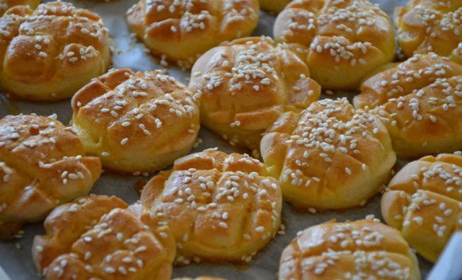 Brze, ukusne i slasne, a svako ih može napraviti: Isprobajte recept za pogačice sa sirom