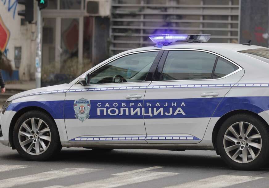 Muškarac čiji identitet nije poznat ubio se jutros u centru Kosjerića (Srbija).