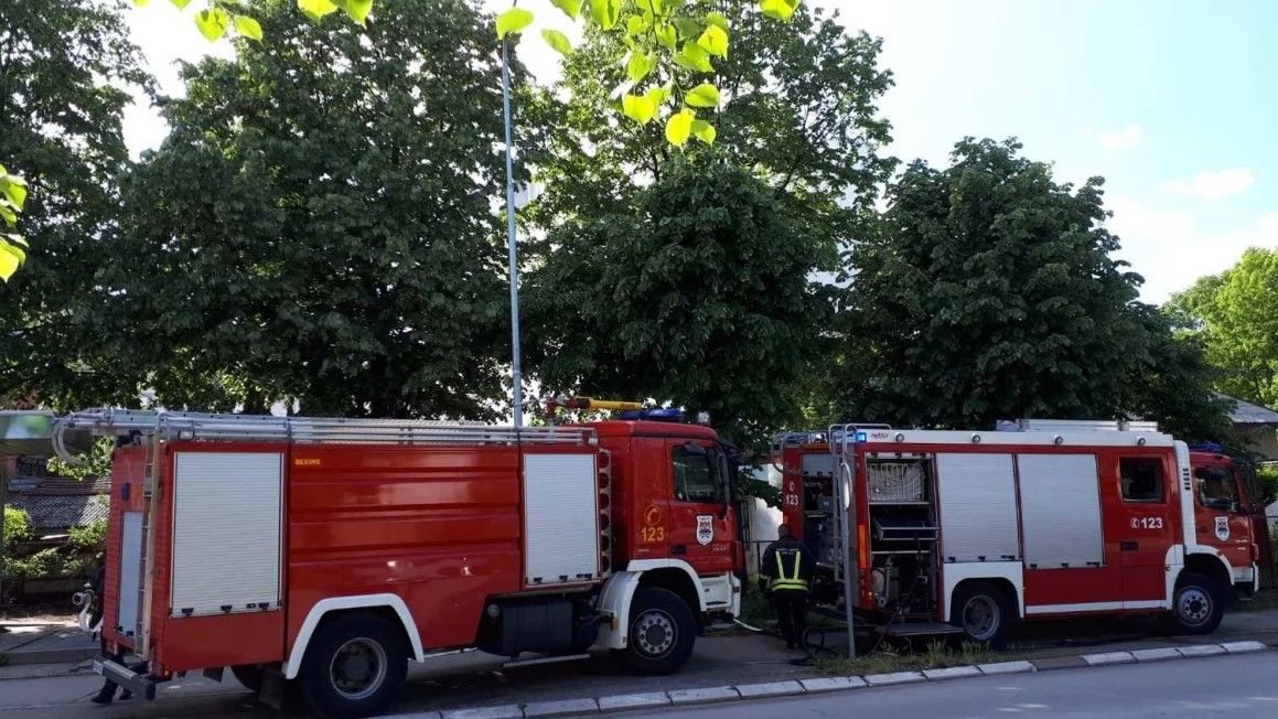 Autobus koji saobraća na relaciji Banja Luka - Prijedor zapalio se u banjalučkom naselju Lazarevo.     