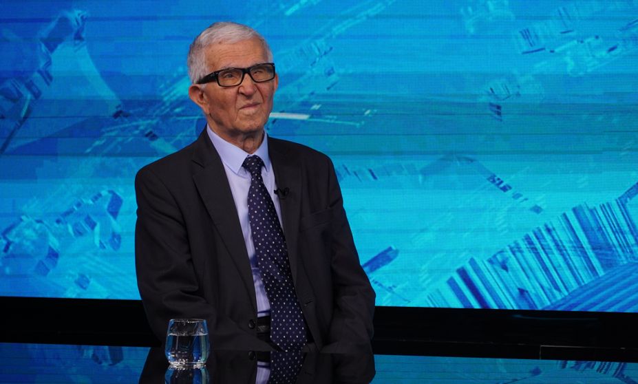 Profesor ustavnog prava i predsjednik Vijeća kongresa bošnjačkih intelektualaca Kasim Trnka govorio je o sistemu u secesionističkoj politici Dodika protiv BiH 