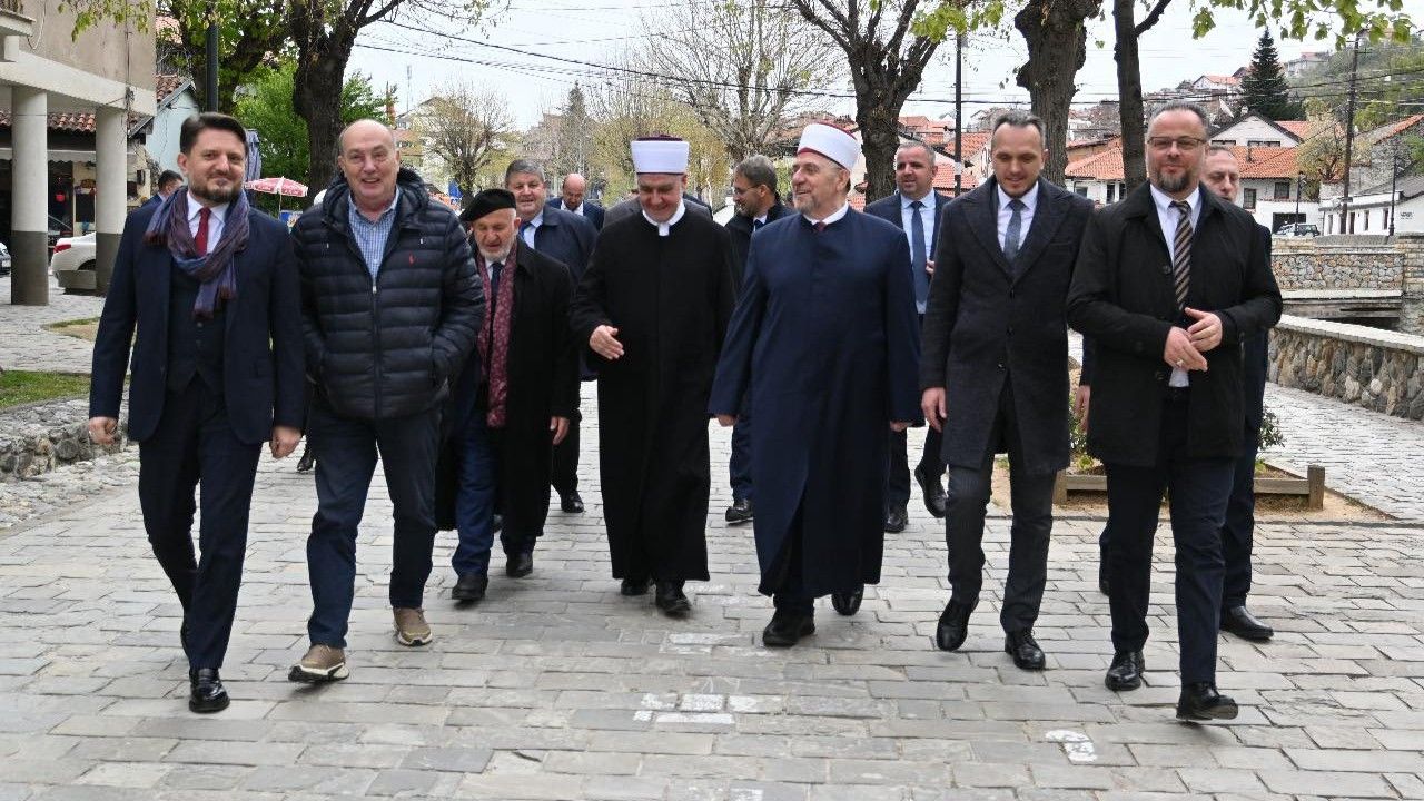 Nakon posjete, reisul-ulema Kavazović ocijenio da je Islamska zajednica Kosova pokazala veliki napredak za relativno kratko vrijeme