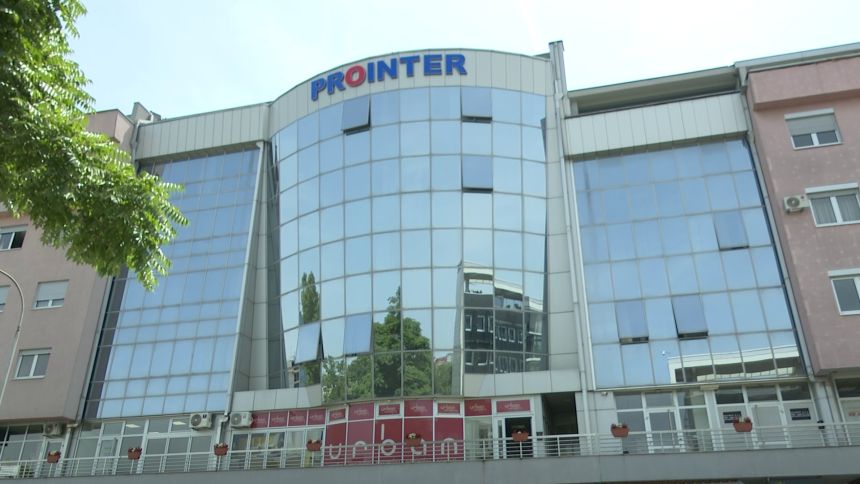 Vlada Republike Srpske godišnje iz budžeta izdvaja desetine miliona maraka na razne informacione sisteme, hvaleći se kako prati nove tehnologije i trendove