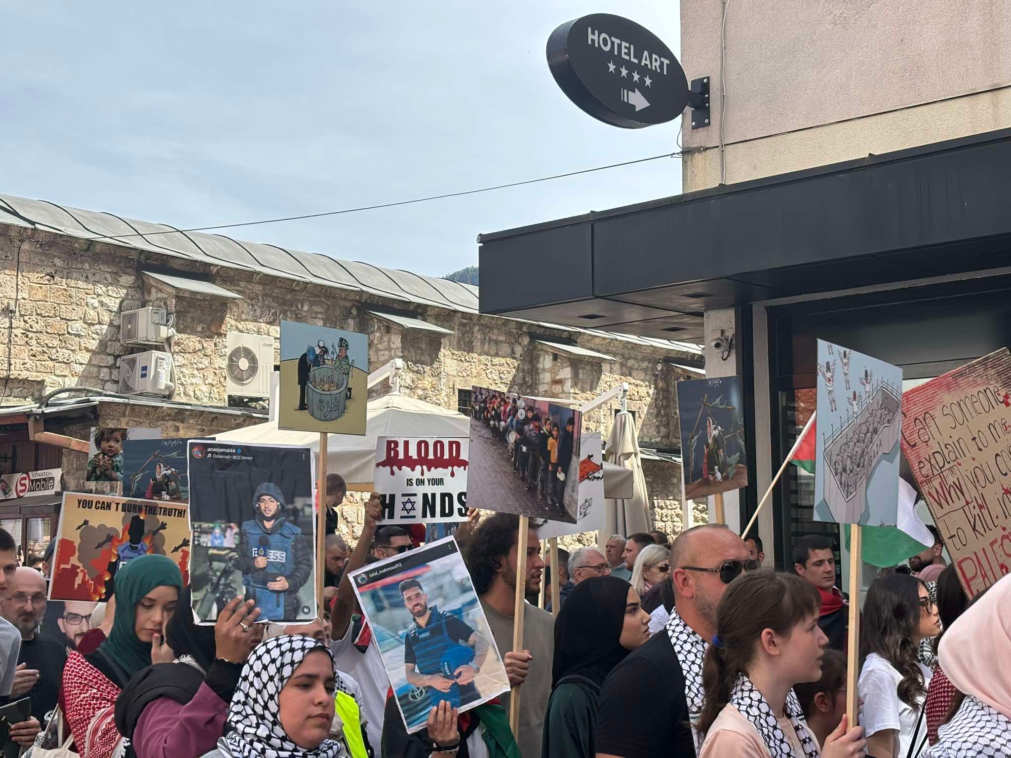 Sarajevo progovorilo za Gazu: Građani u tišini osudili zločine i stali uz narod Palestine