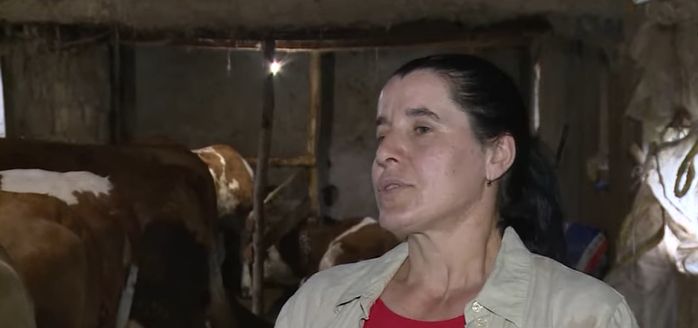 Njihova trošna štala vapi za obnovom, ali su dosad svaki put odbijeni kada su tražili donacije. 