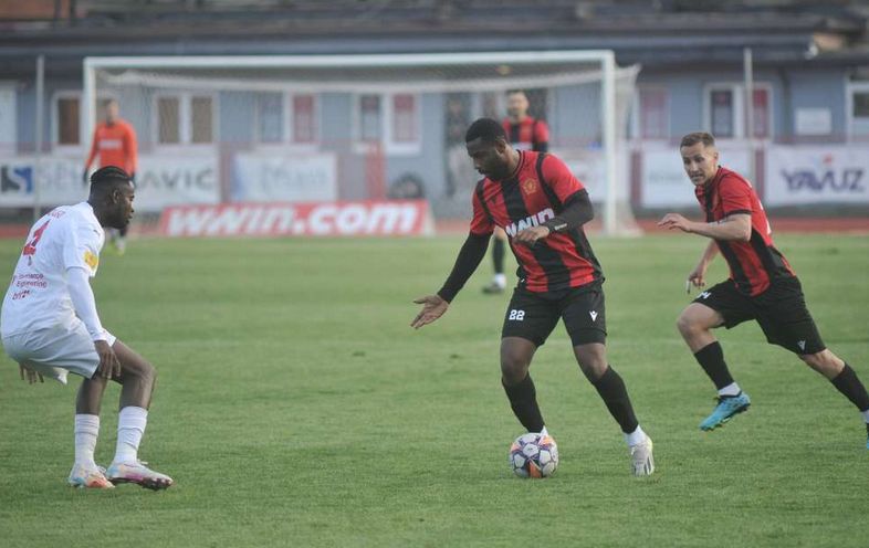 Veležu je ovo deseti ovosezonski remi, dok Sloboda nastavlja borbu za opstanak, osvojivši tek sedmi bod u sezoni