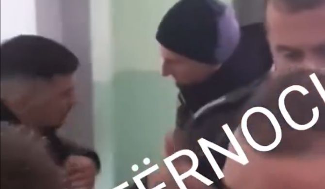 Racija usred utakmice: Policija upala u svlačionicu, neki fudbaleri privedeni i pretučeni