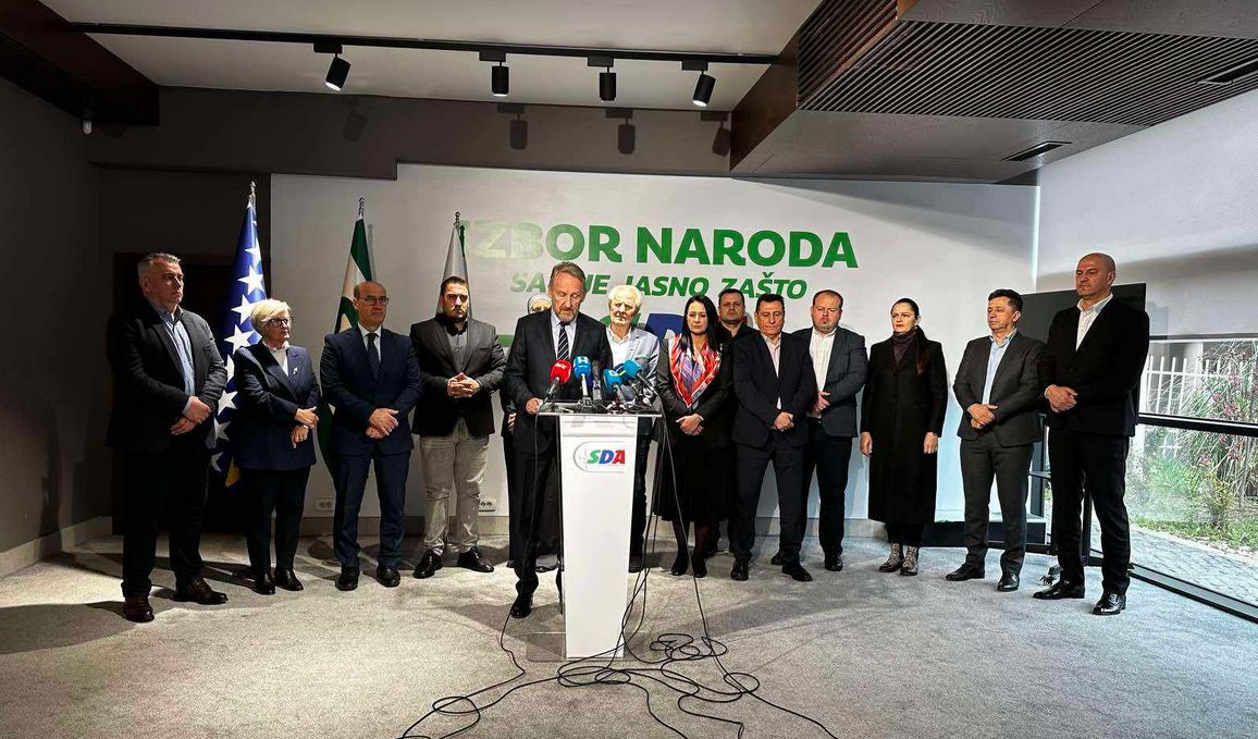 SDA: Izvinjavanjem Čoviću Nikšić je potvrdio da su Trojci interesi HDZ-a važniji od interesa građana