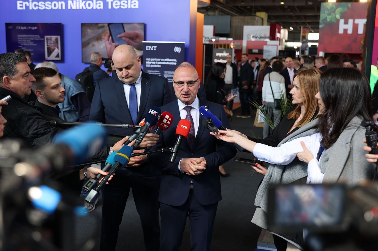 Grlić Radman: Hrvatska i BiH upućene su jedna na drugu, posebno što se tiče ekonomije