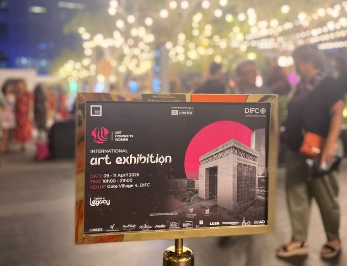 Umjetnica je učestvovala radom pod nazivom “Ama”, inspirisanim japanskom tradicijom žena ronilaca na bisere