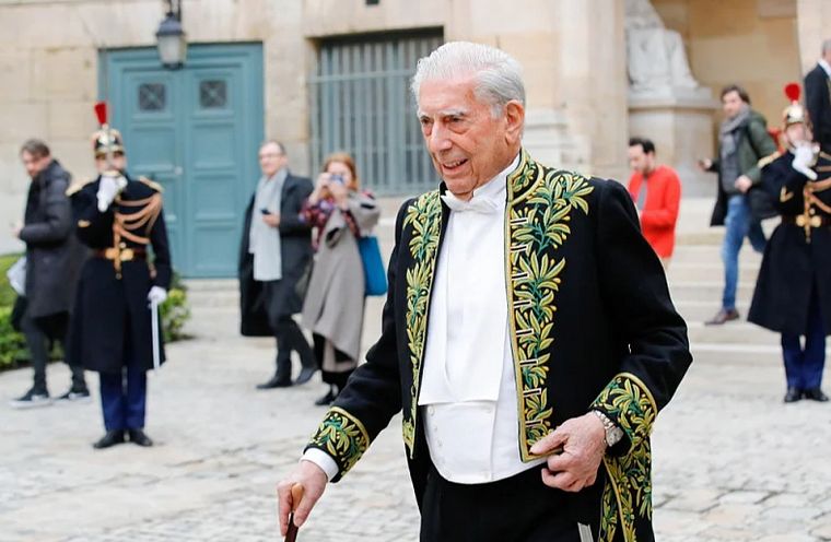 Preminuo pisac i nobelovac Mario Vargas Llosa