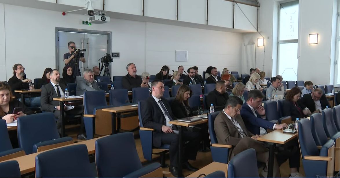 Imenovan novi ministar u KS, teško stanje u ViK-u