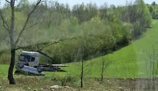 Saobraćajna nesreća se dogodila tokom ranih jutarnjih sati danas, 20. aprila, u mjestu Pištaline kod Cazina.