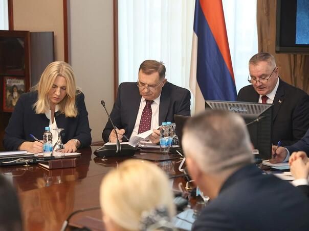 Al' ga je opravio: Svetlana Cenić u svom stilu prokomentarisala ekonomsku situaciju u RS