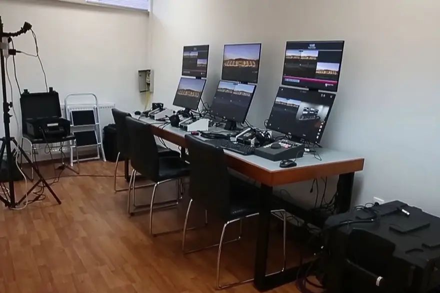 Skandal prije utakmice: Sudac u VAR sobi snimljen dok je gledao u kladionicu