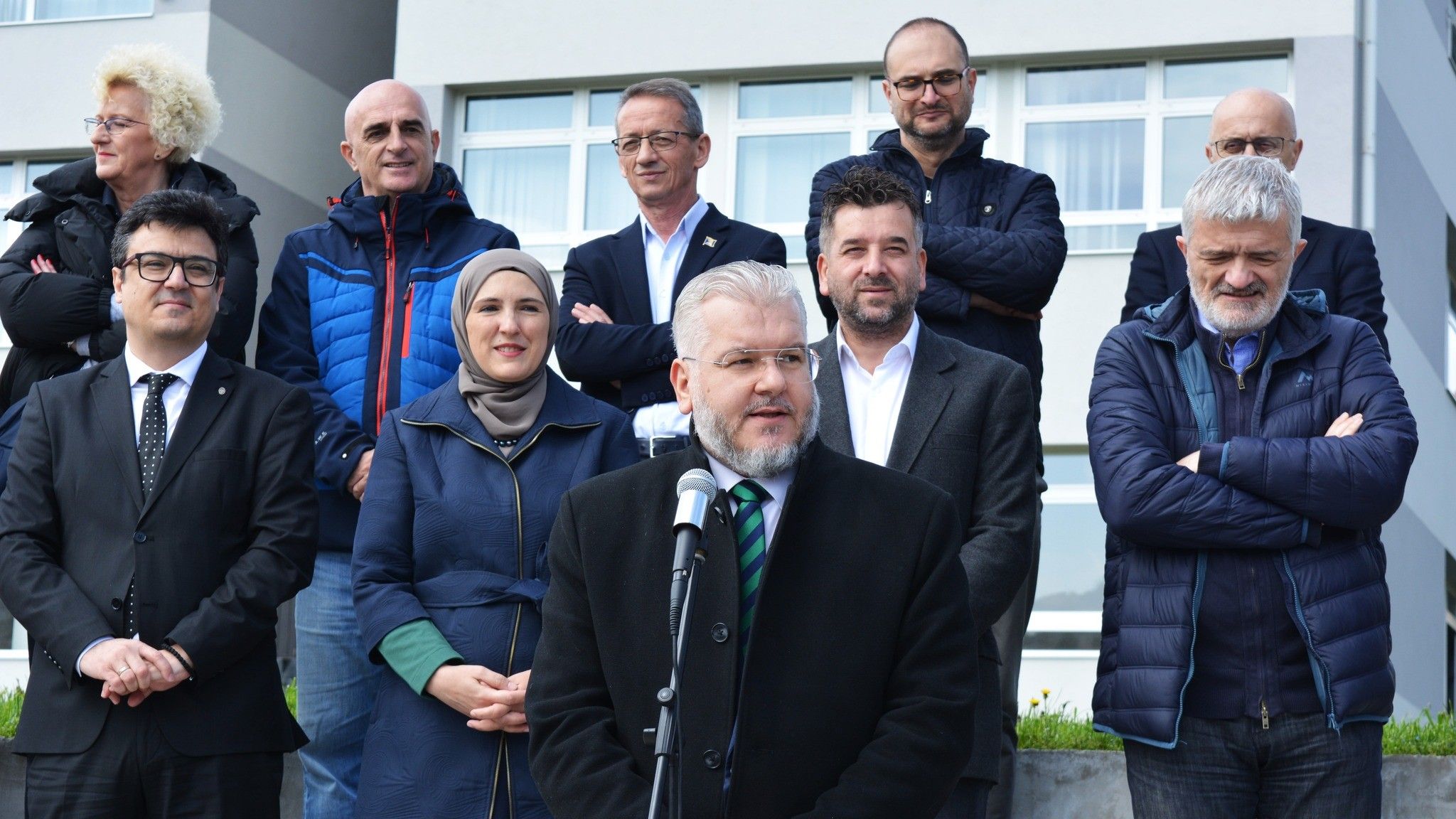 U pitanju je sportsko druženje srednjih stručnih i tehničkih škola Kantona Sarajevo. 