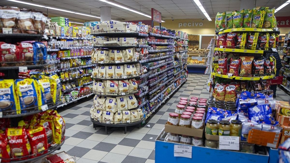 Novi Pravilnik ministarstva: Šta se može prodavati na pumpama, šta je dragstor, a šta super market?