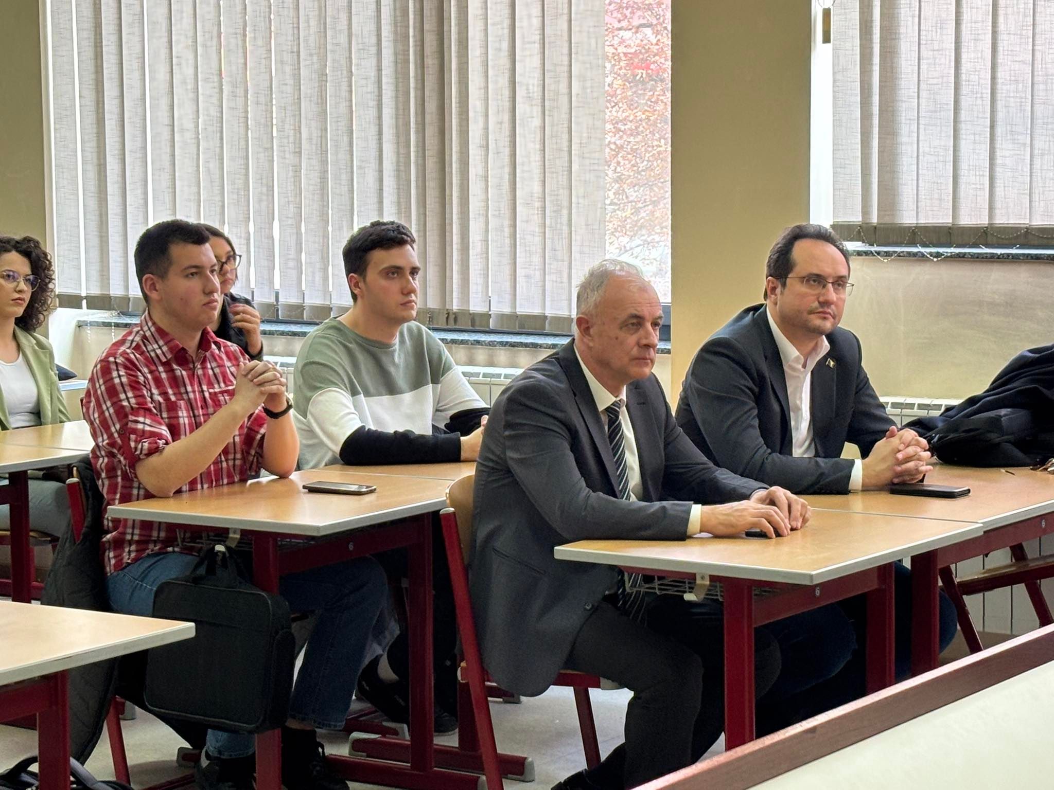 Tribina uoči godišnjice zločina: Mlade generacije trebaju znati šta se desilo u Ahmićima