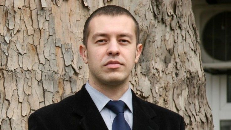Cijene zlata na rekordnom nivou: Vrijeme za povlačenje ili pametna investicija?