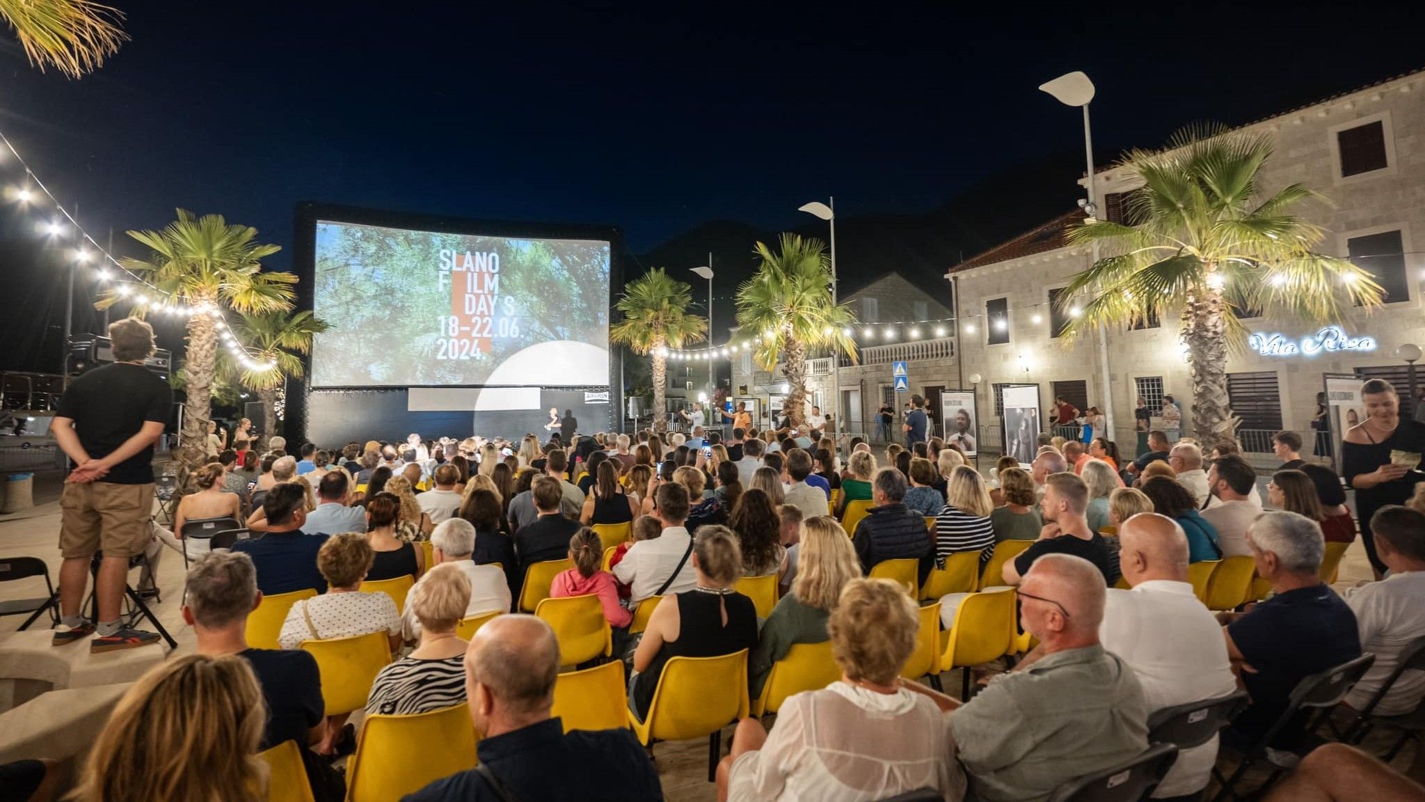 Poziv za učešće dobilo je ukupno 14 filmskih umjetnika, koji će pohađati radionice iz područja glume, režije ili kamere
