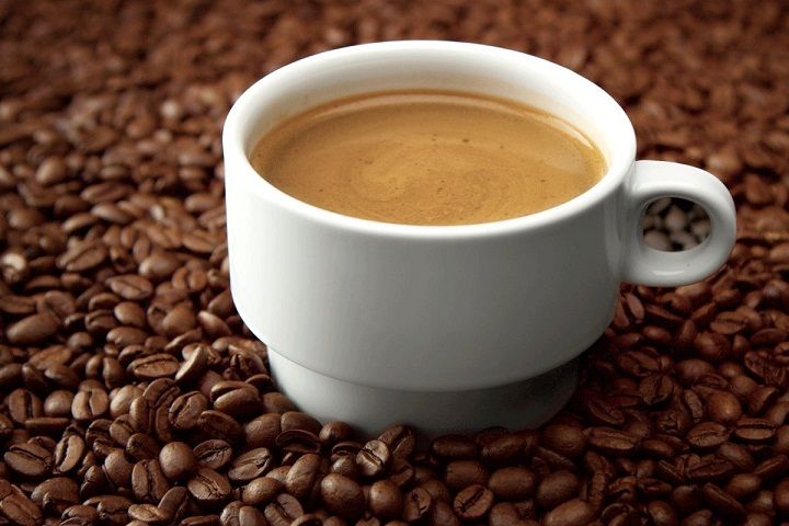 U goste s kesicom kafe, kao s poklonom iz zlatare: Skuplja nego u Austriji, Njemačkoj i Švicarskoj